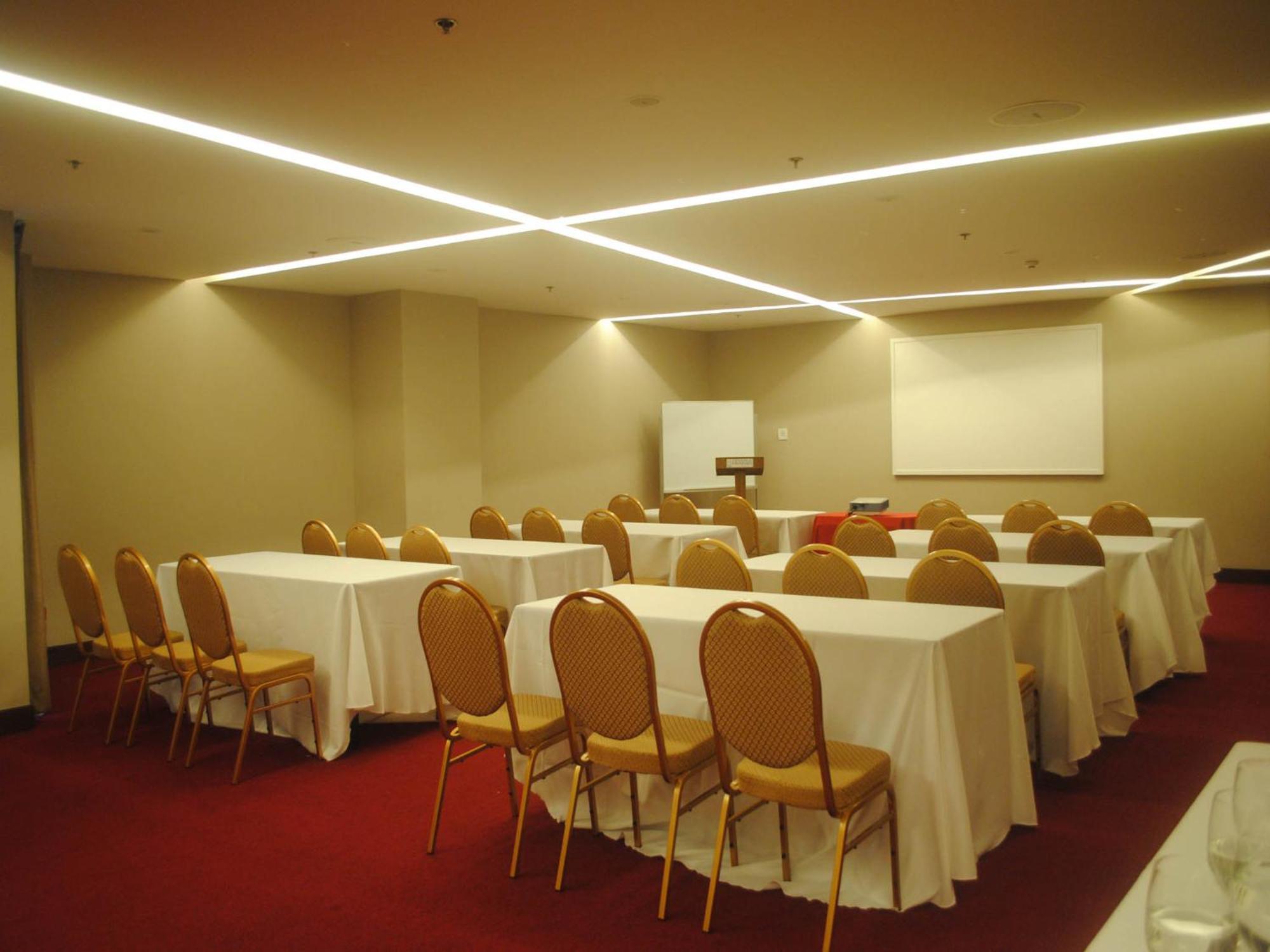 Armada Hotel מנילה מראה חיצוני תמונה
