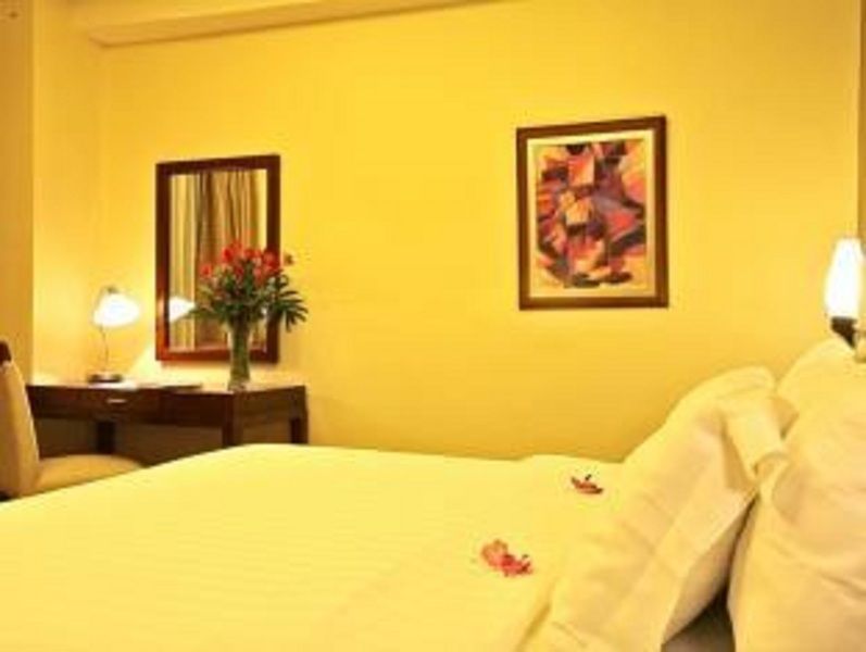 Armada Hotel מנילה מראה חיצוני תמונה